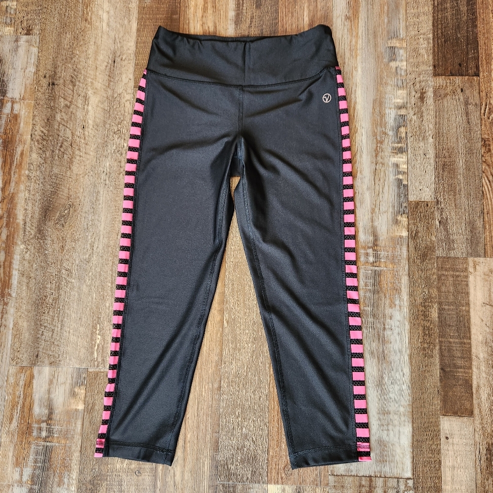 Vogo Athletica Black And Pink Capris